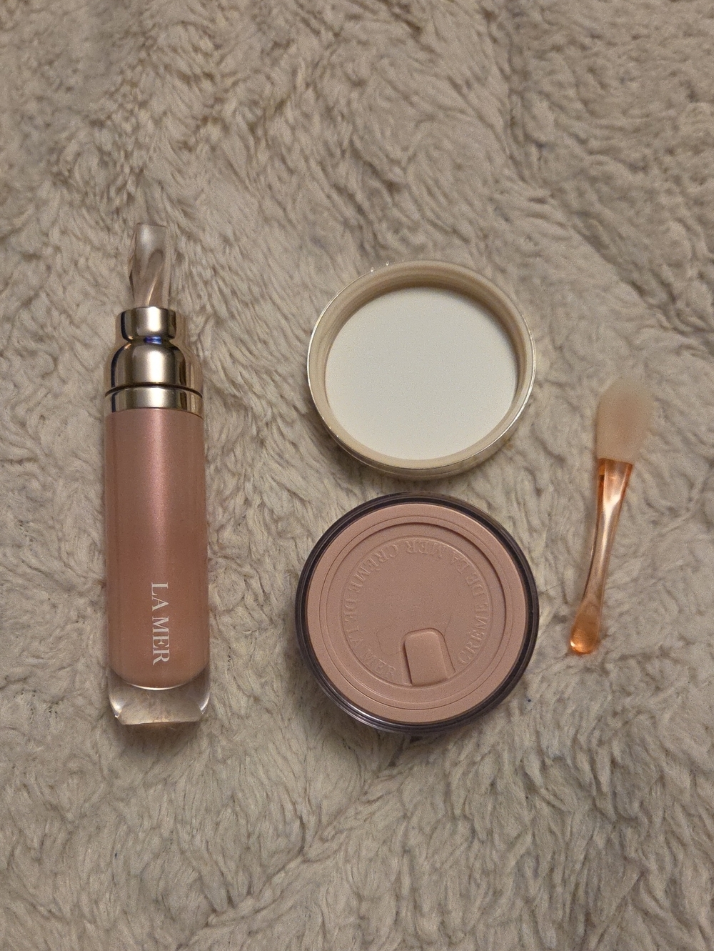 La Mer lip plumper and polish set. Brand new purchased this year.